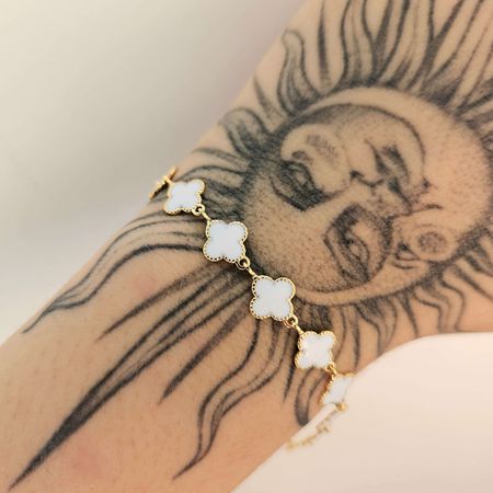 Pulseira Folheada A Ouro 18K Trevo Branco - Chérie Bijoux