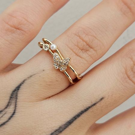 Anel Cravejado Em Zircônia Borboleta Dourada - Chérie Bijoux