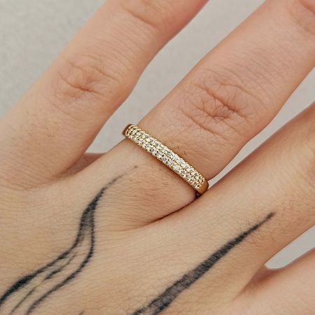 Anel Cravejado Em Zircônia Dourado - Chérie Bijoux