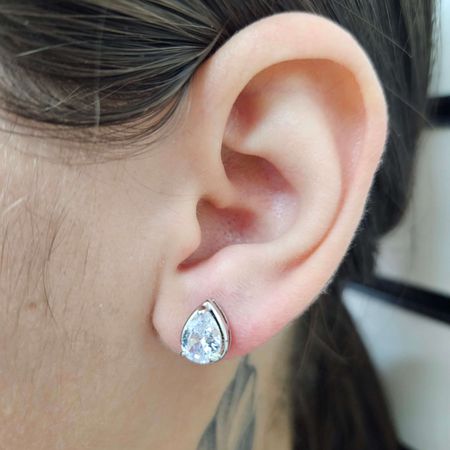 Brinco Gotinha Prata - Chérie Bijoux