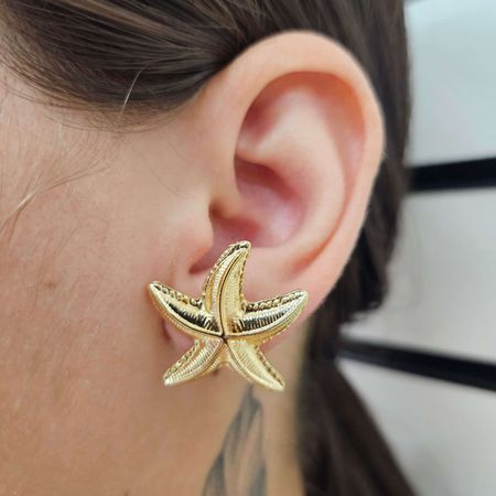 Brinco Folheado a Ouro 18K Estrela Do Mar - Chérie Bijoux