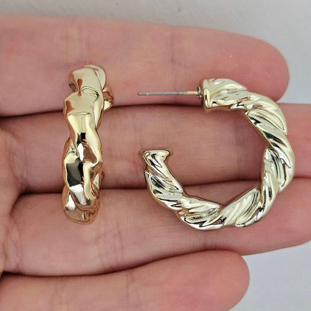 Argola Folheada a Ouro 18K Trançada - Chérie Bijoux