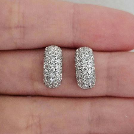 Mini Argola Com Zircônia Prata - Chérie Bijoux