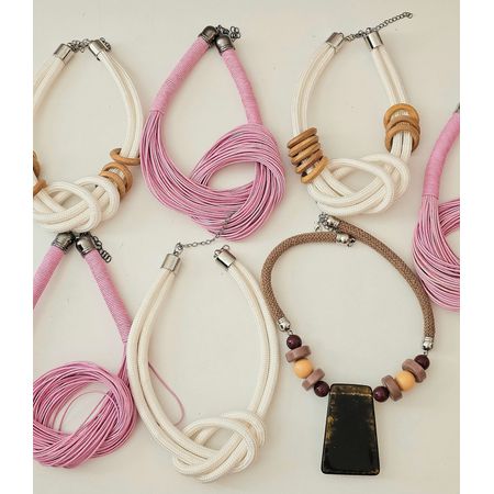 Lote Com 7 Colares Grandes - Chérie Bijoux