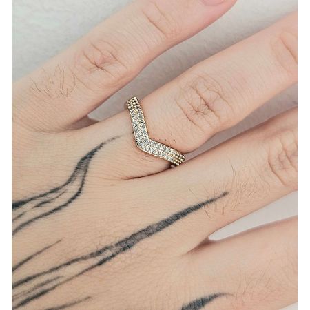 Anel Cravejado Em Zircônia Dourado - Chérie Bijoux
