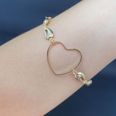 Pulseira Folheada a Ouro 18K Búzios e Coração - Chérie Bijoux