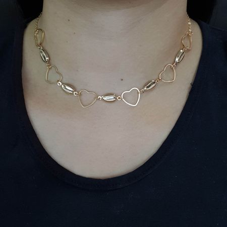 Colar Folheado a Ouro 18K Coração e Búzios - Chérie Bijoux