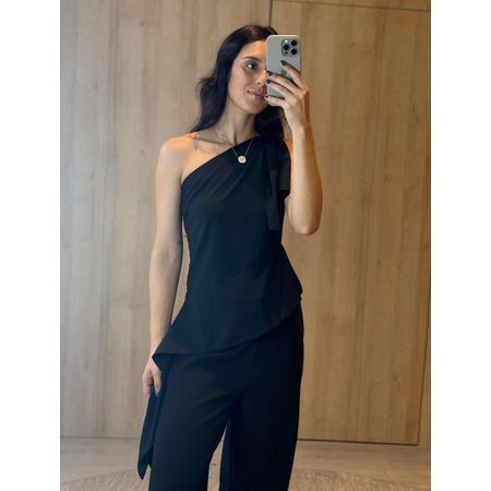 BLUSA NULA MANGA PRETA