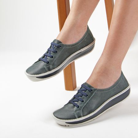 Sapatilha Tênis Feminino em Couro cor Azul Denin J... - J.Gean