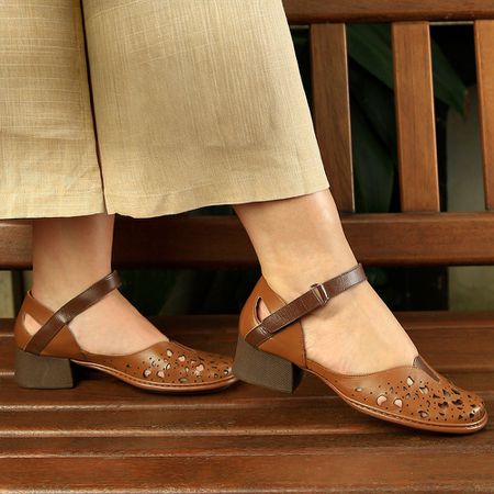 Sapato Boneca New Kelly em Couro cor Camel J.Gean ... - J.Gean