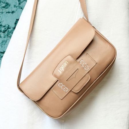 Bolsa Artesanal em Couro cor Nude J.Gean - MB0057... - J.Gean