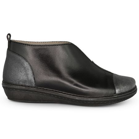Bota Feminina New Nina em Couro Preto J.Gean - GD... - J.Gean