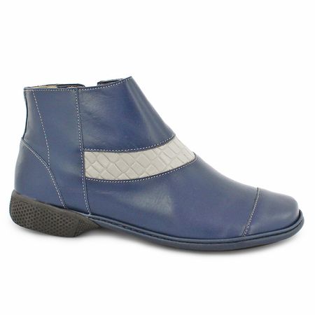 Bota Feminina Rasteira Em Couro Comfort Cor Navy J... - J.Gean