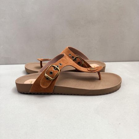 Sandália Papete Tati Camurça Caramelo - 08024 - Use Piná