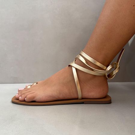 Rasteira Sofia Dourada - 1009 - Use Piná