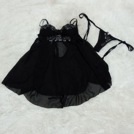 *Camisola Bianca (DM001). - Preto C/ Branco