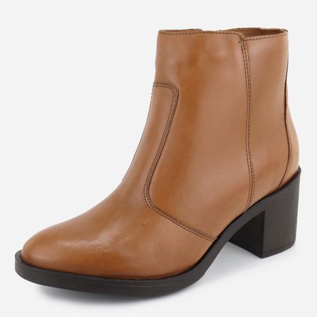 Bota em Couro Cano Curto Lisa Maria Paul... - Maria Paula Store