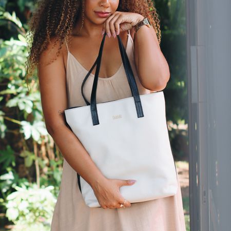 Bolsa de Couro - ENVELOPE - Off e Preto - Bubblê