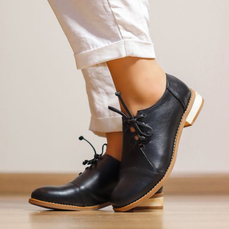 Sapato Feminino Oxford Couro Confortável Preto - M... - Bubblê