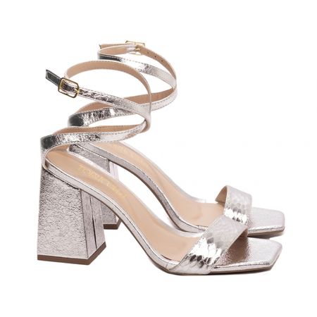 Sandália Feminina Prata - Bárbara Barros | Conforto & Elegância -