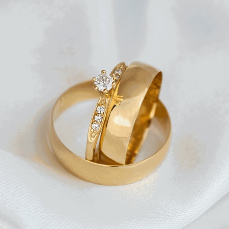 Aliança de Ouro 18k 5mm Classic e Anel de Noivado Saron - Rosê Jewelry