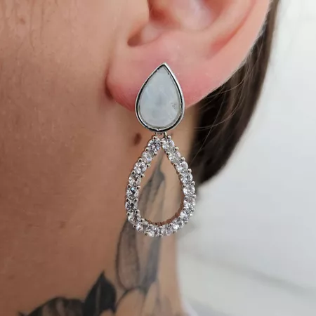 Brinco Gota Prata Branco - Chérie Bijoux