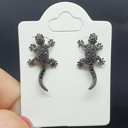 Brinco Folheado Zircônia Lagartixa Grafite Hematit... - Chérie Bijoux