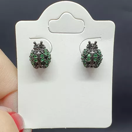 Brinco Folheado Zircônia Joaninha Grafite Verde - Chérie Bijoux