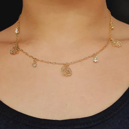 Colar Dourado Rosas - Chérie Bijoux
