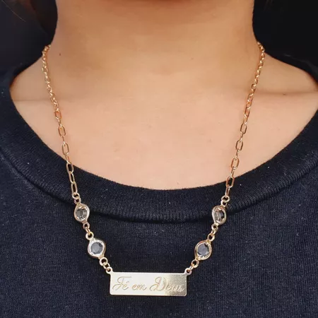 Colar Folheado a Ouro 18K Fé Em Deus - Chérie Bijoux