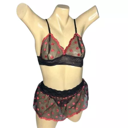 Conjunto Coração Com Sainha (ID1118)- - Preto c/ Vermelho
