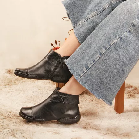 Bota Feminina em Couro Preto J.Gean CM0039 - CM003... - J.Gean