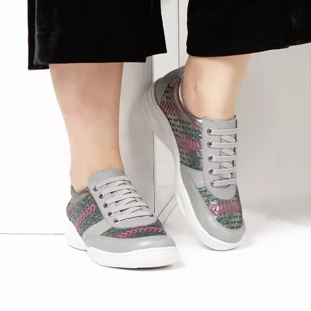 Tênis Feminino Joy em Couro Legítimo Cinza J.Gean ... - J.Gean