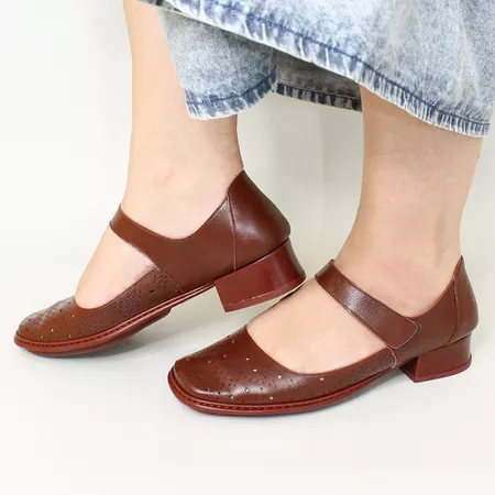 Sapato Boneca Salto Baixo Em Couro Mahogany Dual C... - J.Gean