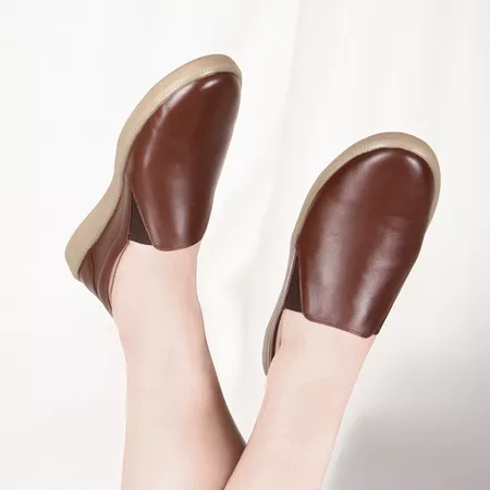 Tênis Feminino Barcelona em Couro cor Cabernet J.G... - J.Gean