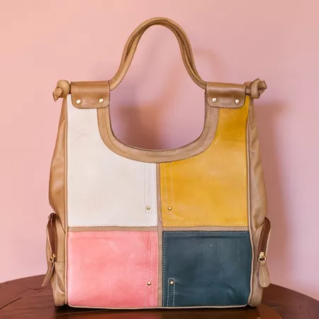 Bolsa em Couro Legítimo de Ombro - 40810-COLORIDO... - PACHECO CALÇADOS