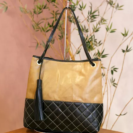 Bolsa em Couro Legítimo de Ombro Regulável - 40939... - PACHECO CALÇADOS