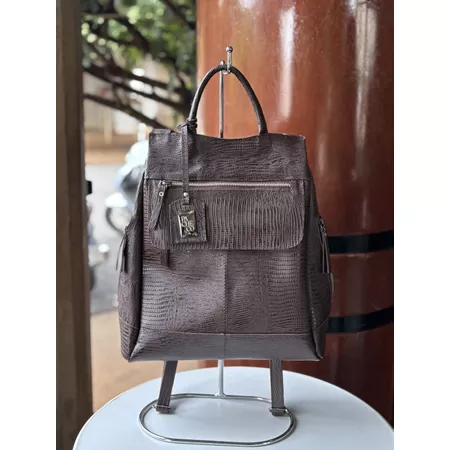 Mochila em Couro Legítimo Lezard Café Antifurto de... - PACHECO CALÇADOS
