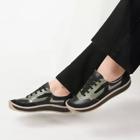 Tênis Feminino em Couro cor Preto J.Gean FI0029 - ... - J.Gean