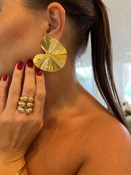 BRINCO CHAPA G BANHADO A OURO - Dri Ferreira Semi Joias