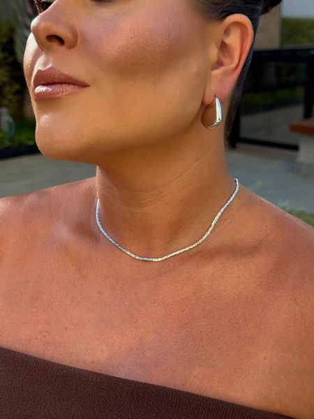 CHOKER FITA FINA DETALHADA BANHADO A RÓDIO BRANCO - Dri Ferreira Semi Joias