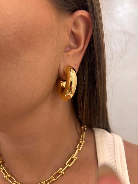 BRINCO ARGOLA BOLD BANHADO A OURO - Dri Ferreira Semi Joias