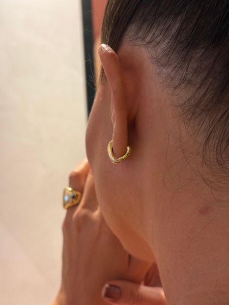 BRINCO ARGOLA CORAÇÃO FINA P BANHADO A OURO