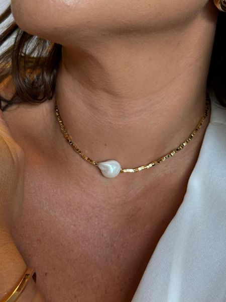 CHOKER CANUTILHOS E PÉROLA BARROCA ÚNICA BANHADA A OURO - Dri Ferreira Semi Joias