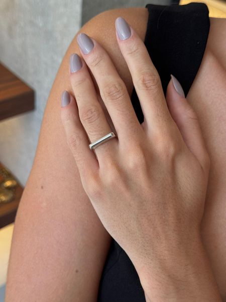 ANEL REGULÁVEL LISO FINO BANHADO A RODIO BRANCO - Dri Ferreira Semi Joias