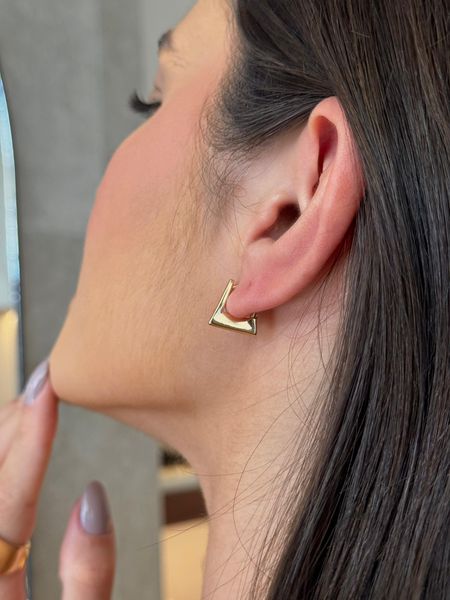 BRINCO ARGOLA TREND SLIM P BANHADO A OURO