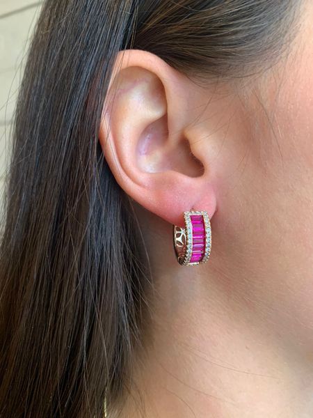 BRINCO ARGOLA CRAVEJADA GR PINK BANHADO A OURO - Dri Ferreira Semi Joias