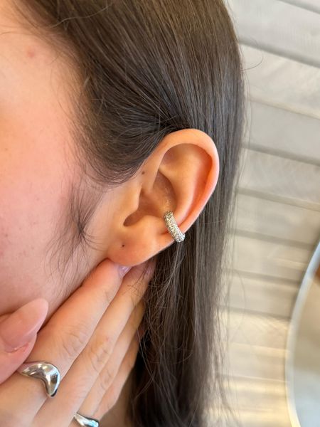 PIERCING FAKE TUBO CRAVEJADO BANHADO A RÓDIO BRANCO - Dri Ferreira Semi Joias