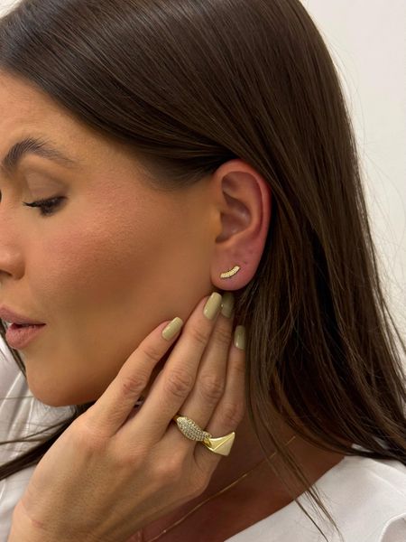 BRINCO MINI EAR CUFF CRAVEJADO BANHADO A OURO - Dri Ferreira Semi Joias