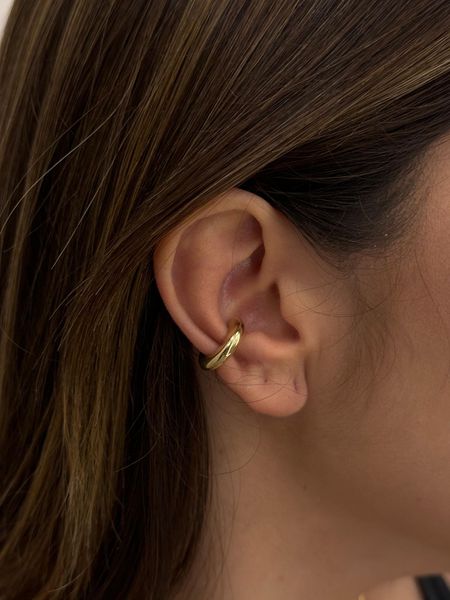 PIERCING FAKE TUBO LISO BANHADO A OURO - Dri Ferreira Semi Joias